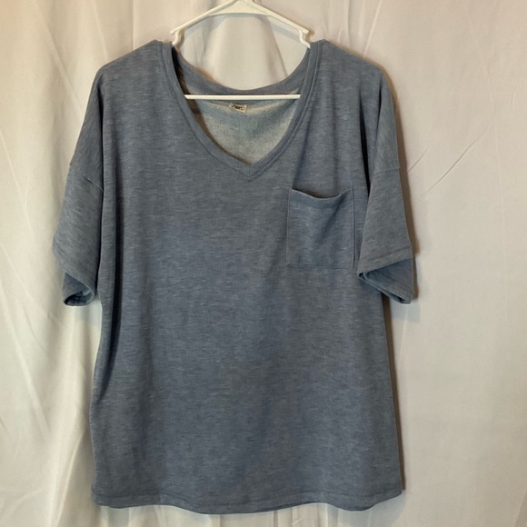 Sew in Love Women’s Short Sleeve V-Neck Denim Blue Size Large w/front pocket - Picture 10 of 12